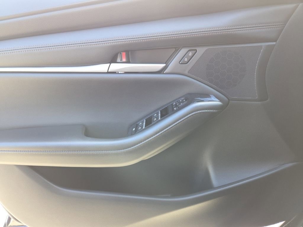 New 2026 MAZDA MAZDA3 s image 16