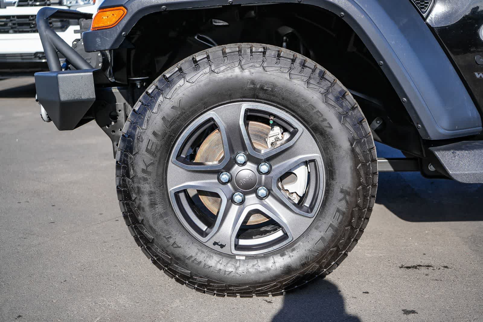 Used 2020 Jeep Wrangler Unlimited Sport AWD/4WD image 11