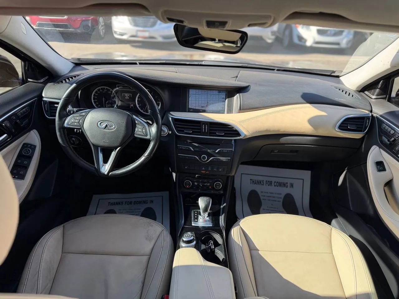 Used 2018 INFINITI QX30 Premium w/ Navigation Package image 38