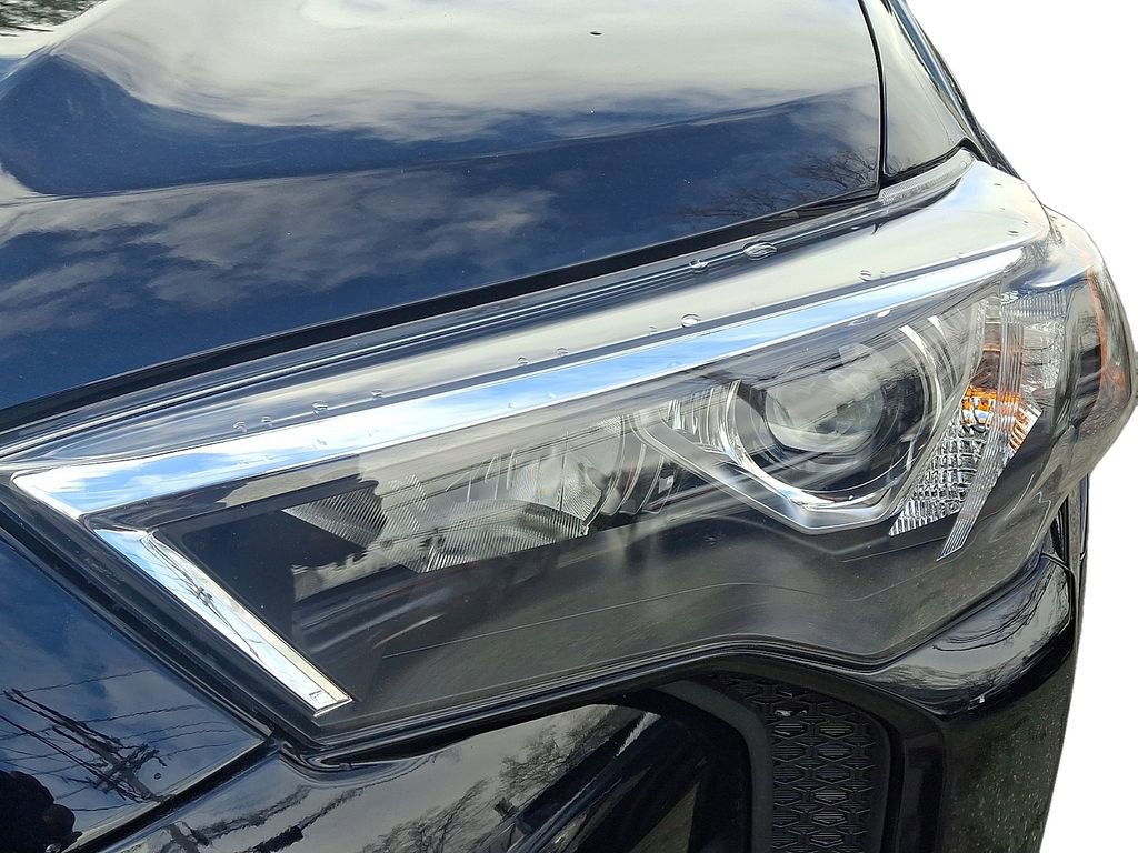 Used 2024 Toyota 4Runner SR5 Premium w/ Moonroof Package AWD/4WD image 10