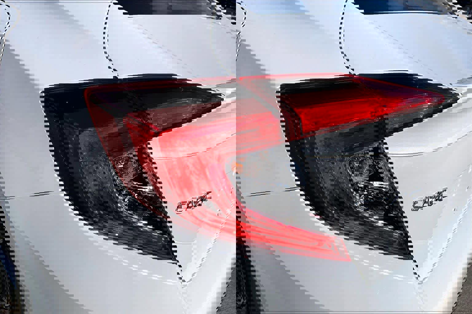 Used 2019 Honda Civic EX-L image 27