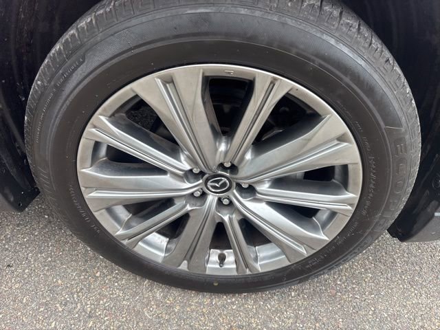 Used 2023 MAZDA CX-9 Signature image 13