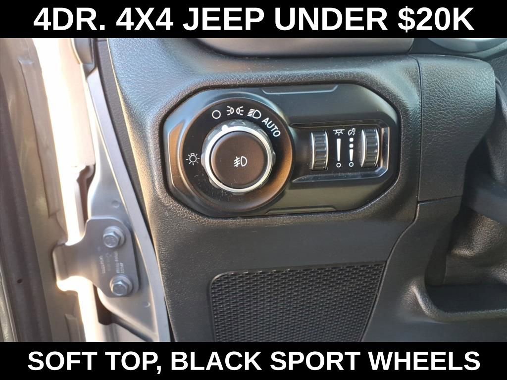 Used 2018 Jeep Wrangler Unlimited Sport S AWD/4WD image 16