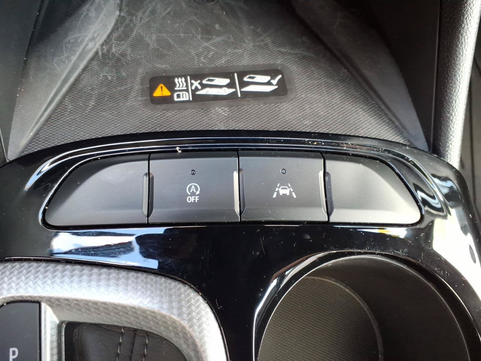 Used 2025 Buick Envista Avenir FWD image 42