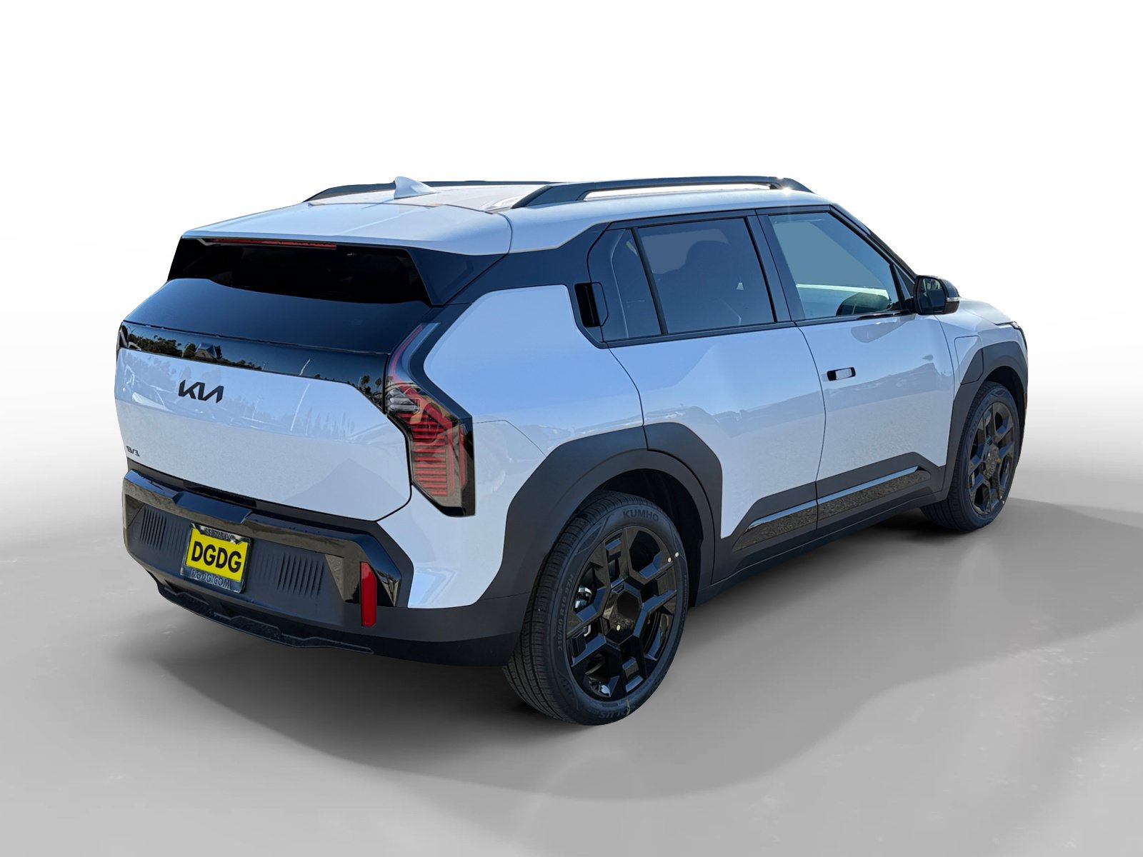 New 2027 Kia EV3 Wind FWD image 5