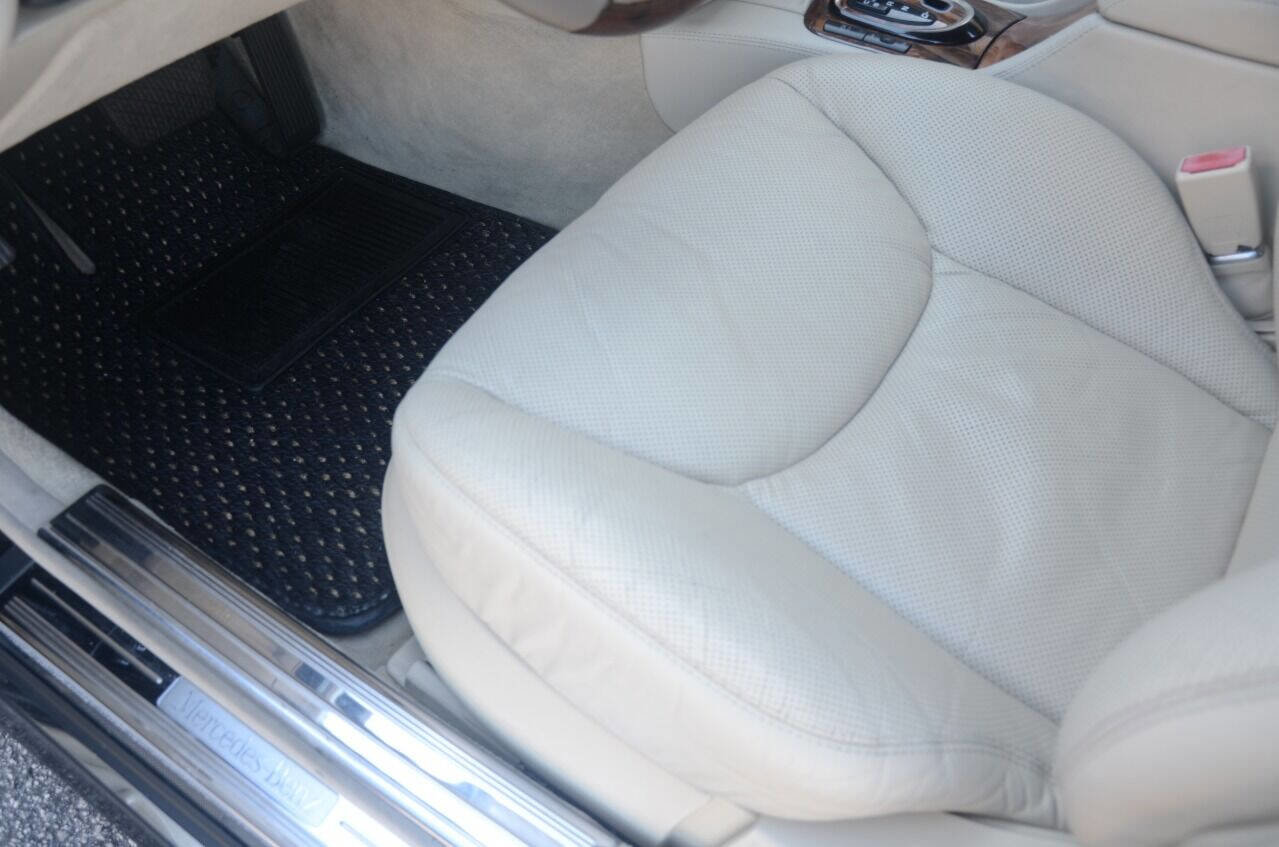 Used 2005 Mercedes-Benz S 600 image 11