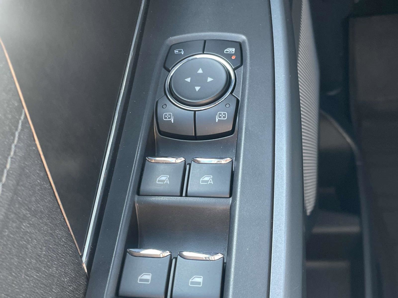 Used 2021 Ford F150 Lariat image 10