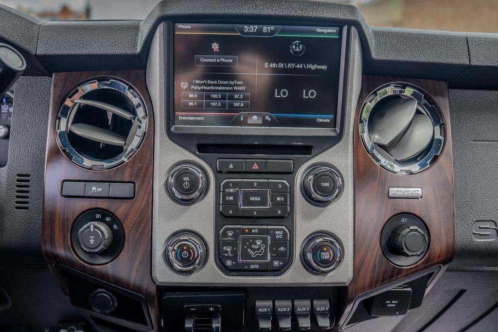 Used 2016 Ford F250 Lariat AWD/4WD image 25