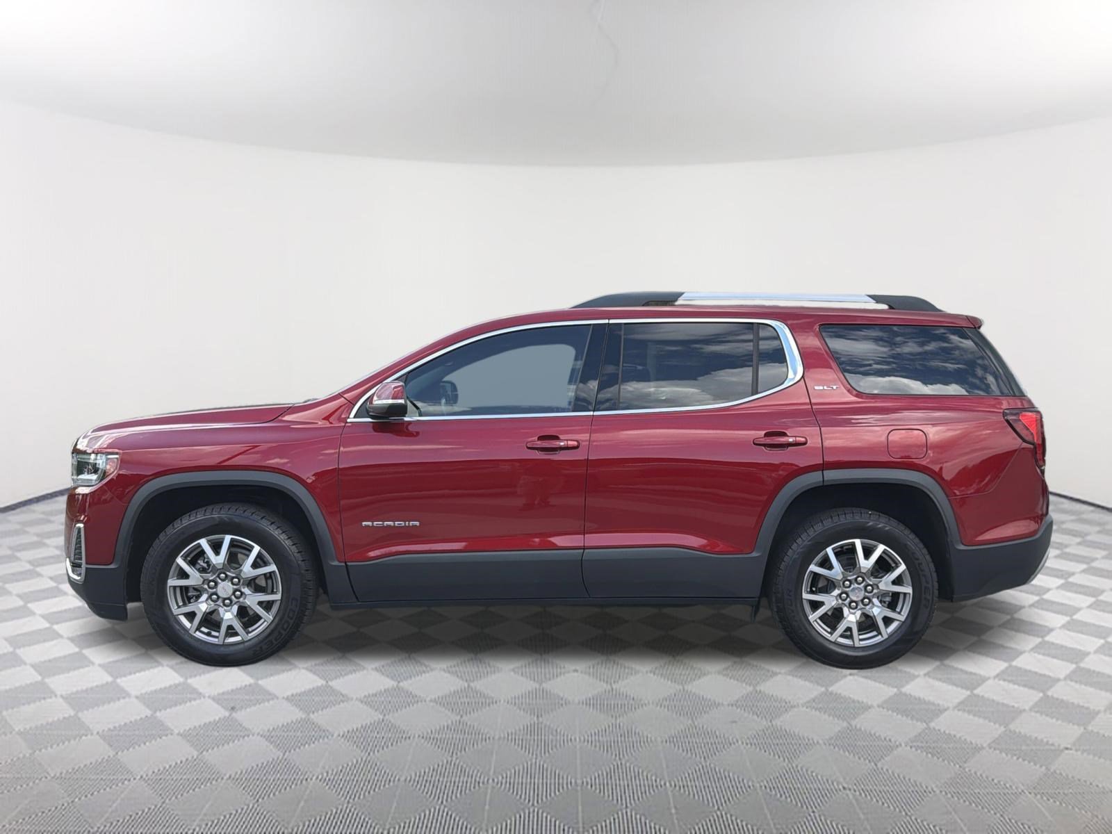 Used 2021 GMC Acadia SLT w/ Trailering Package FWD image 17