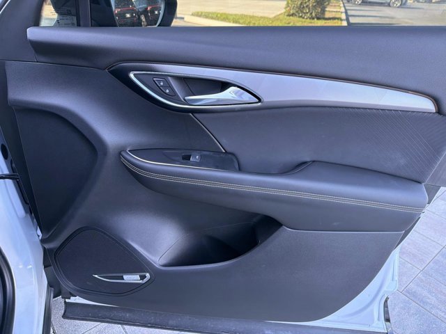 Used 2025 Buick Envision Sport Touring image 17