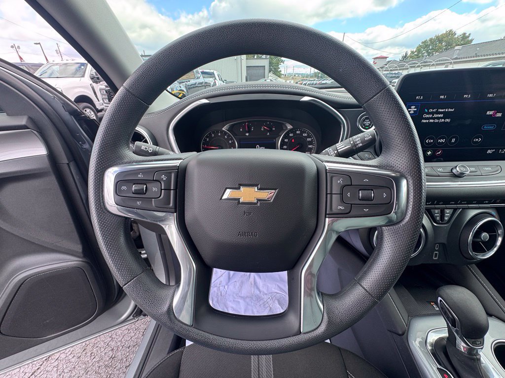 Used 2023 Chevrolet Blazer LT w/ Convenience Package FWD image 13