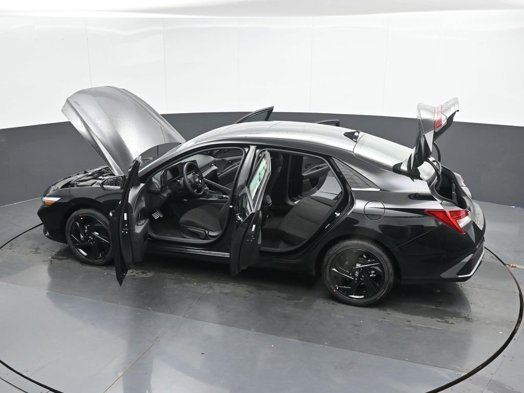 Used 2026 Hyundai Elantra SEL Sport Premium FWD image 57