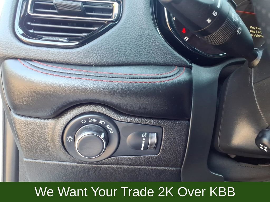 Used 2025 Dodge Durango R/T image 17