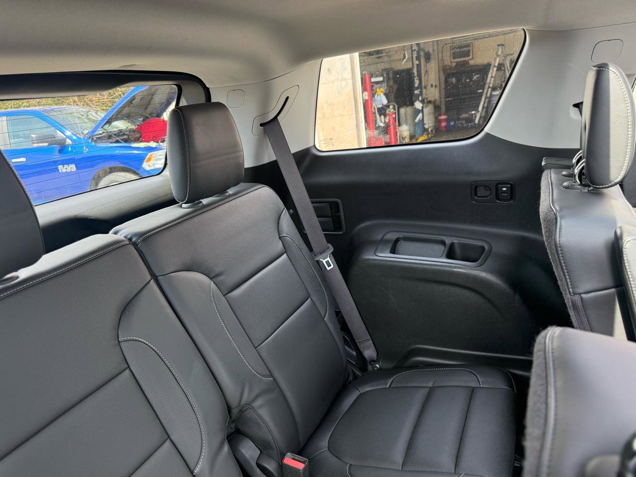 Used 2017 GMC Acadia SLT AWD/4WD image 51