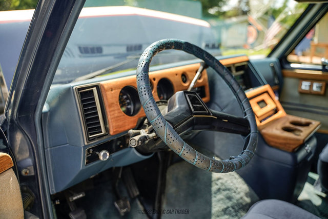 Used 1988 Chevrolet G20 RWD image 26