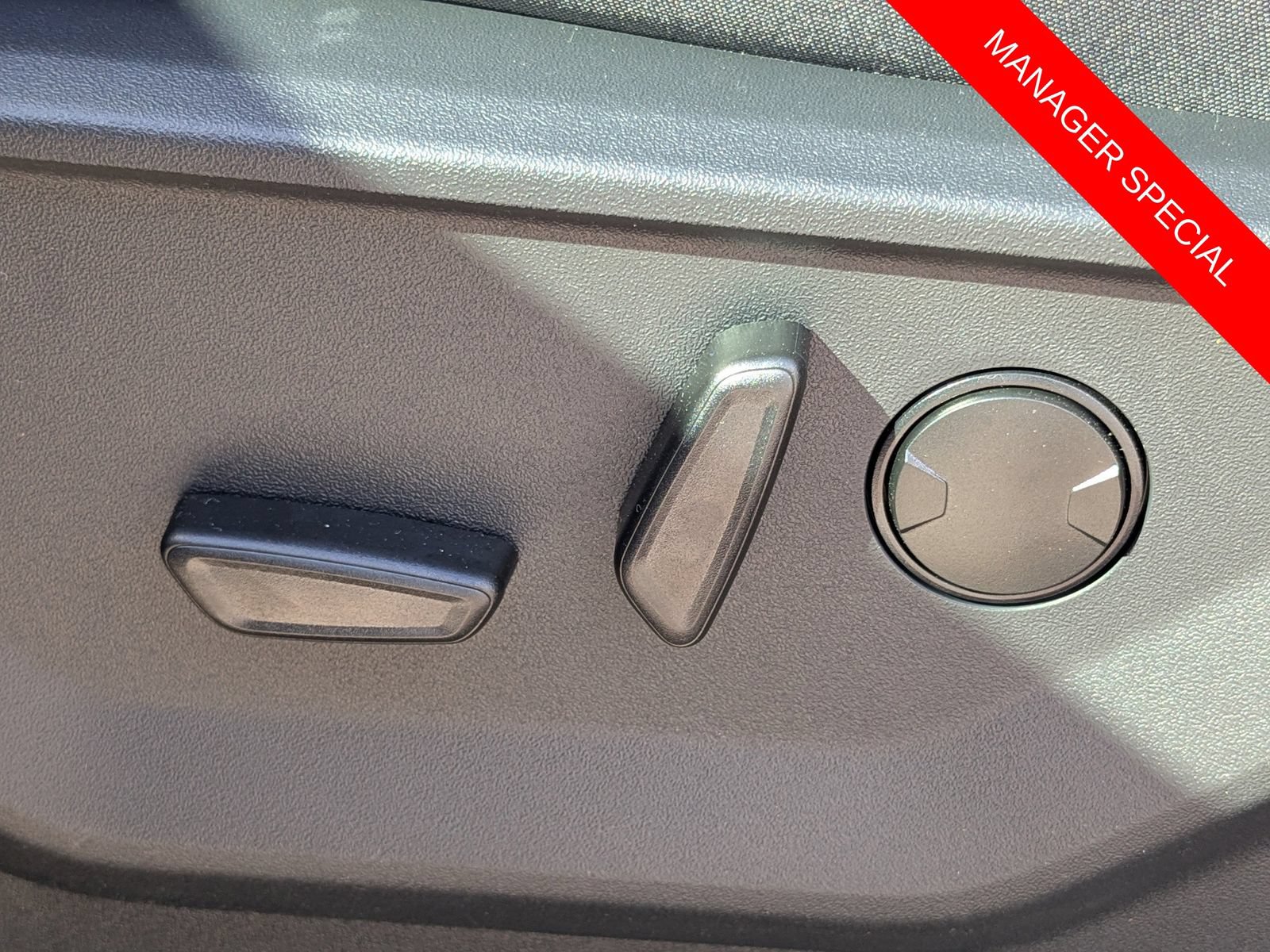 New 2026 Ford Expedition Active AWD/4WD image 23
