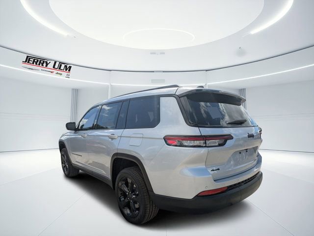 New 2025 Jeep Grand Cherokee L Limited w/ Black Appearance Package AWD/4WD image 5