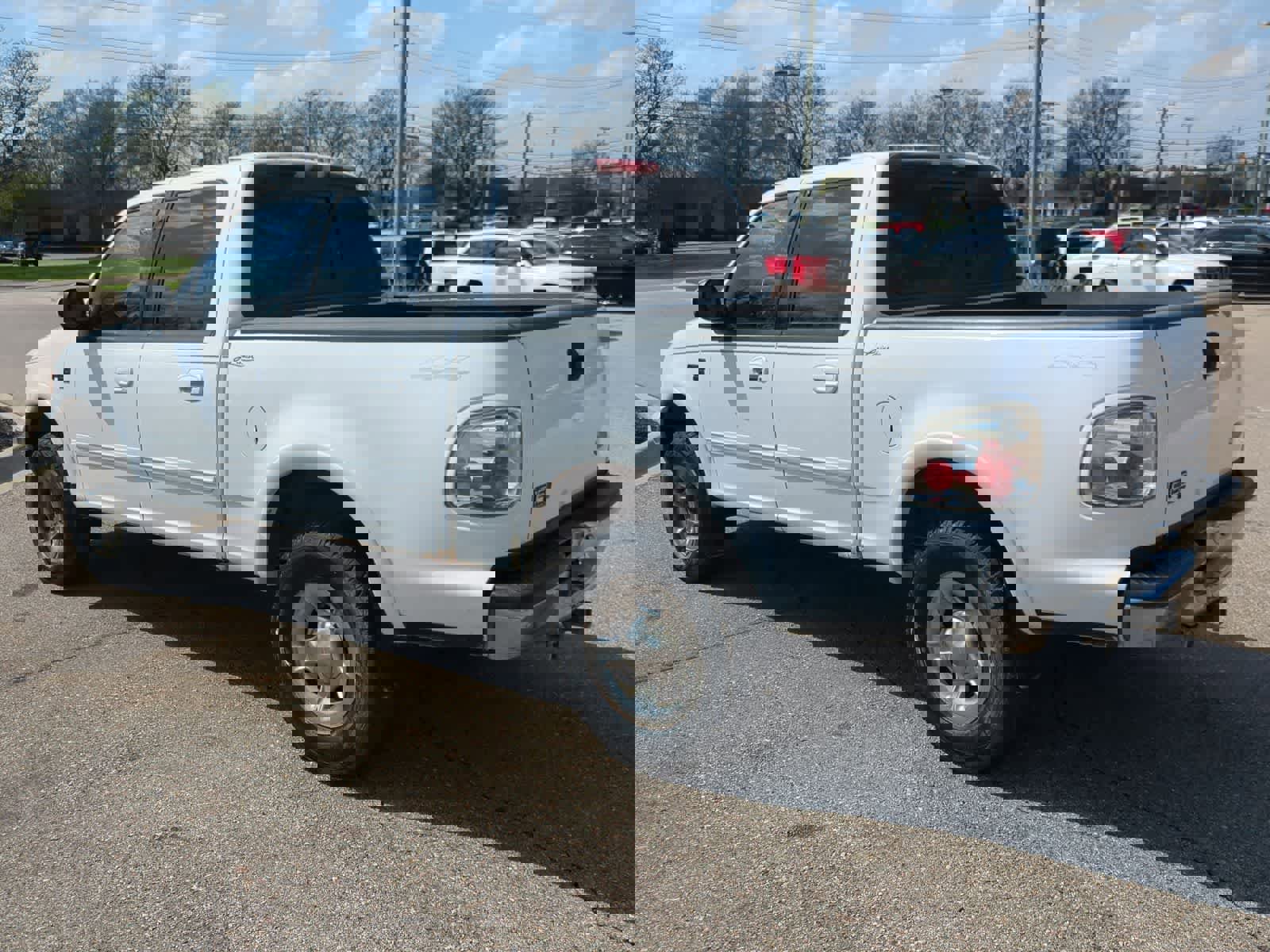 Used 2001 Ford F150 Lariat AWD/4WD image 6