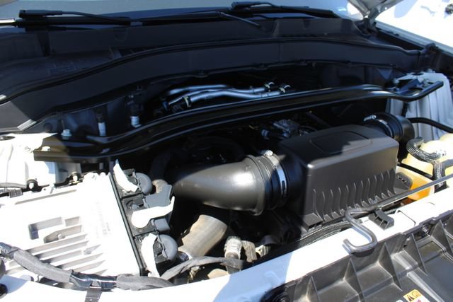 Used 2021 Ford Explorer Platinum w/ Equipment Group 601A AWD/4WD image 12
