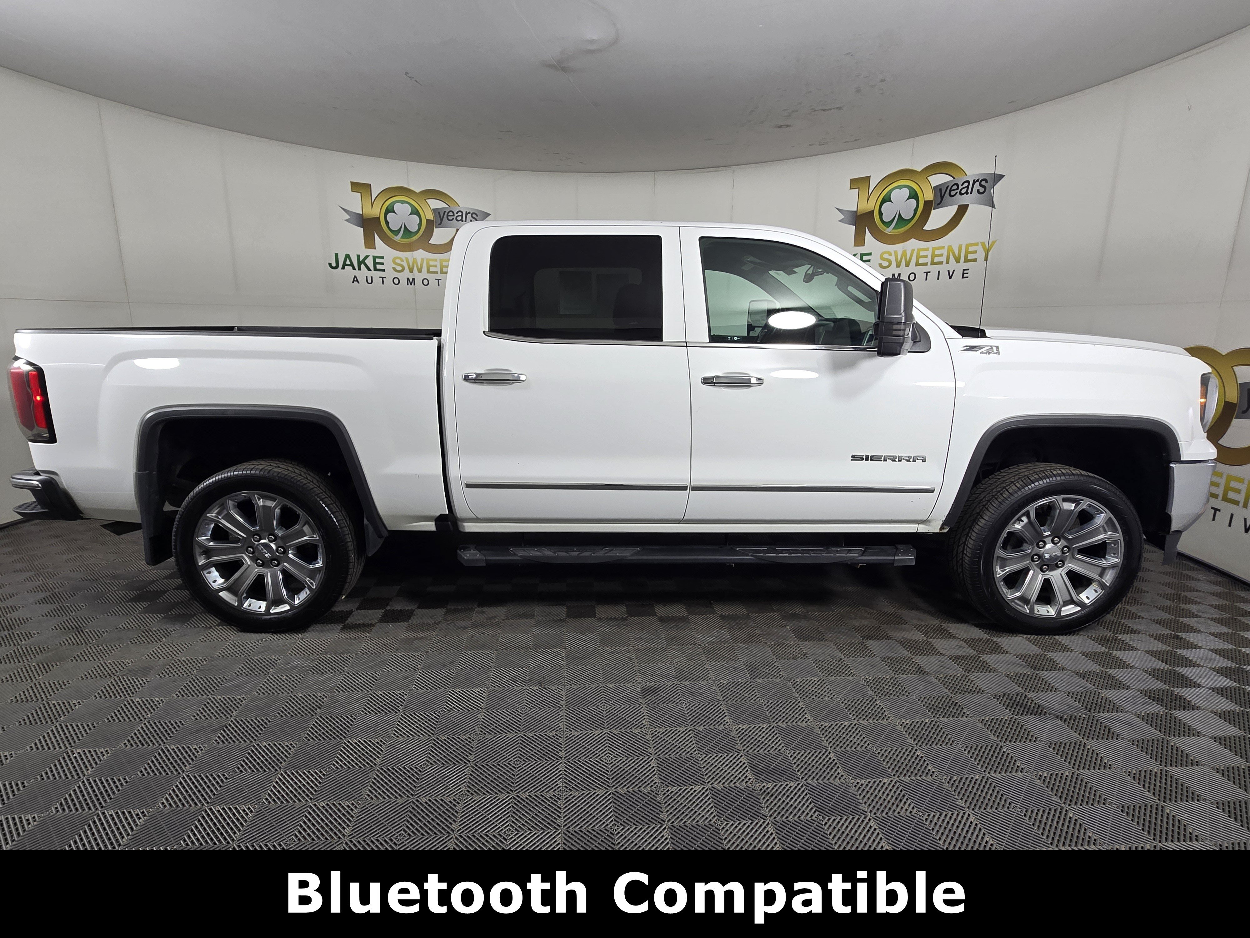 Used 2017 GMC Sierra 1500 SLT w/ Suspension Package, Off-Road AWD/4WD image 10