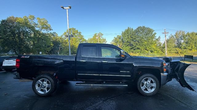 Used 2017 Chevrolet Silverado 2500 LTZ w/ Vortec Plus Package AWD/4WD image 4