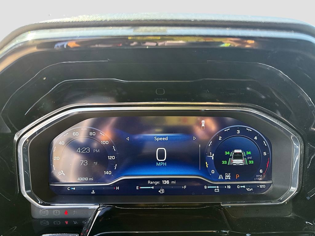 Used 2023 Chevrolet Silverado 1500 High Country w/ Technology Package image 15