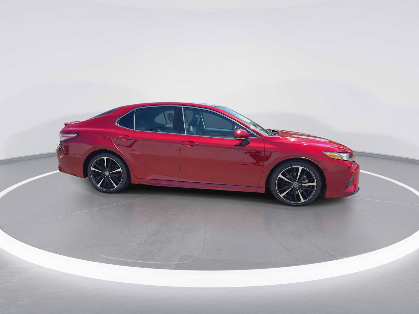Certified 2018 Toyota Camry XSE w/ Driver Assist Package FWD image 9