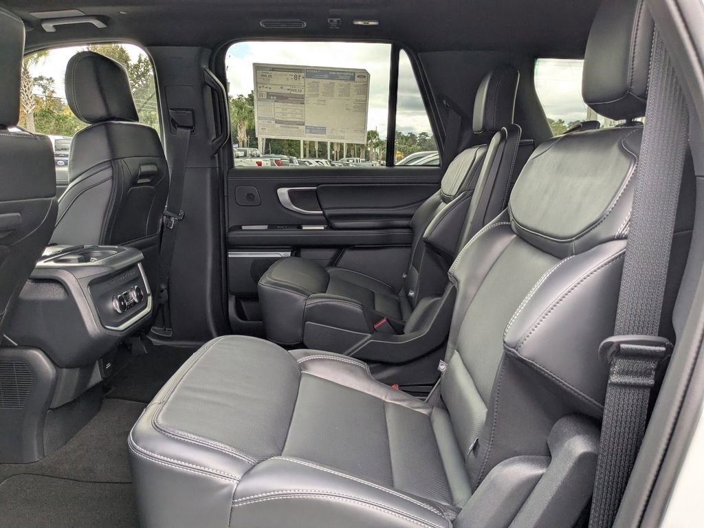 New 2025 Ford Expedition Max Platinum w/ Stealth Performance Package image 15