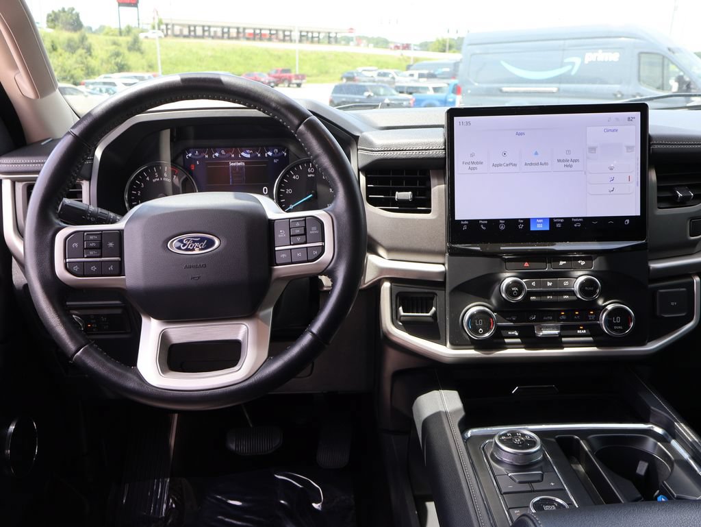 Used 2022 Ford Expedition Max XLT AWD/4WD image 20