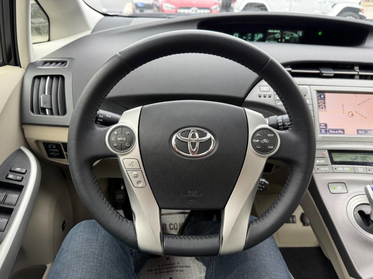 Used 2013 Toyota Prius Four w/ Deluxe Solar Roof Pkg FWD image 26