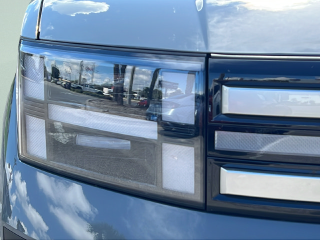 Certified 2024 Hyundai Santa Fe SE FWD image 10