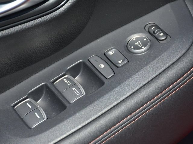 Used 2025 Honda HR-V Sport image 13