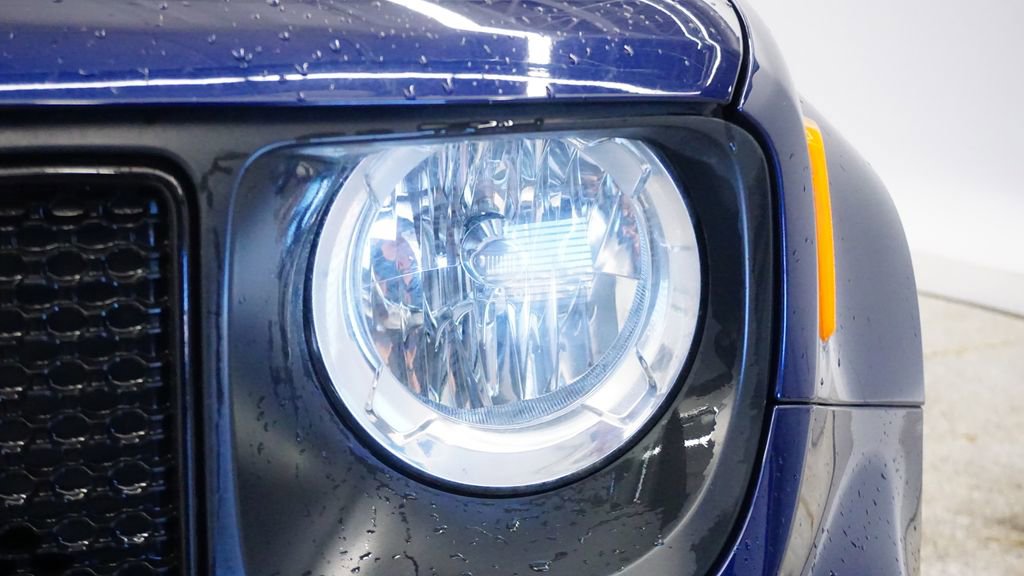 Used 2019 Jeep Renegade Altitude w/ Quick Order Package 2XM image 12