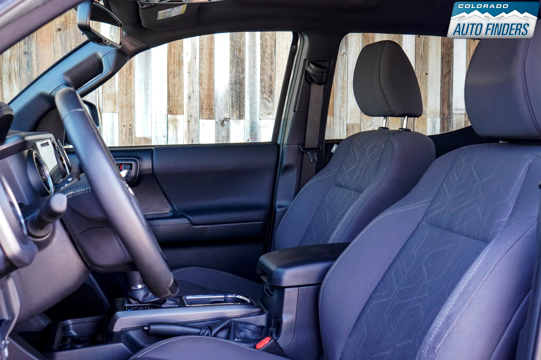 Used 2017 Toyota Tacoma TRD Off-Road image 11