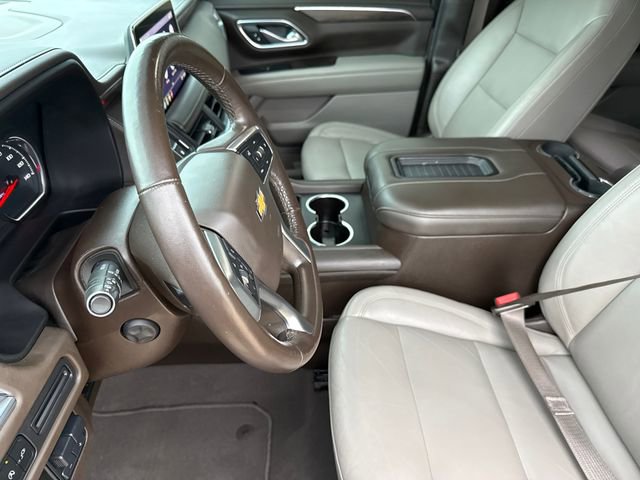 Used 2021 Chevrolet Tahoe LT w/ LT Signature Package RWD image 22