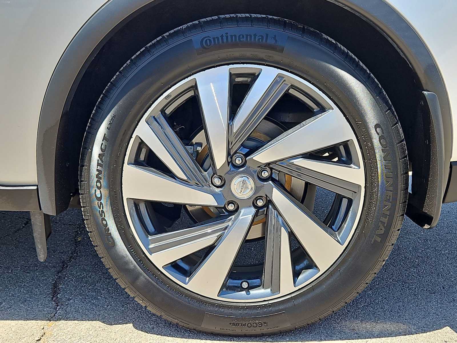Used 2015 Nissan Murano Platinum w/ Platinum Technology Package AWD/4WD image 14