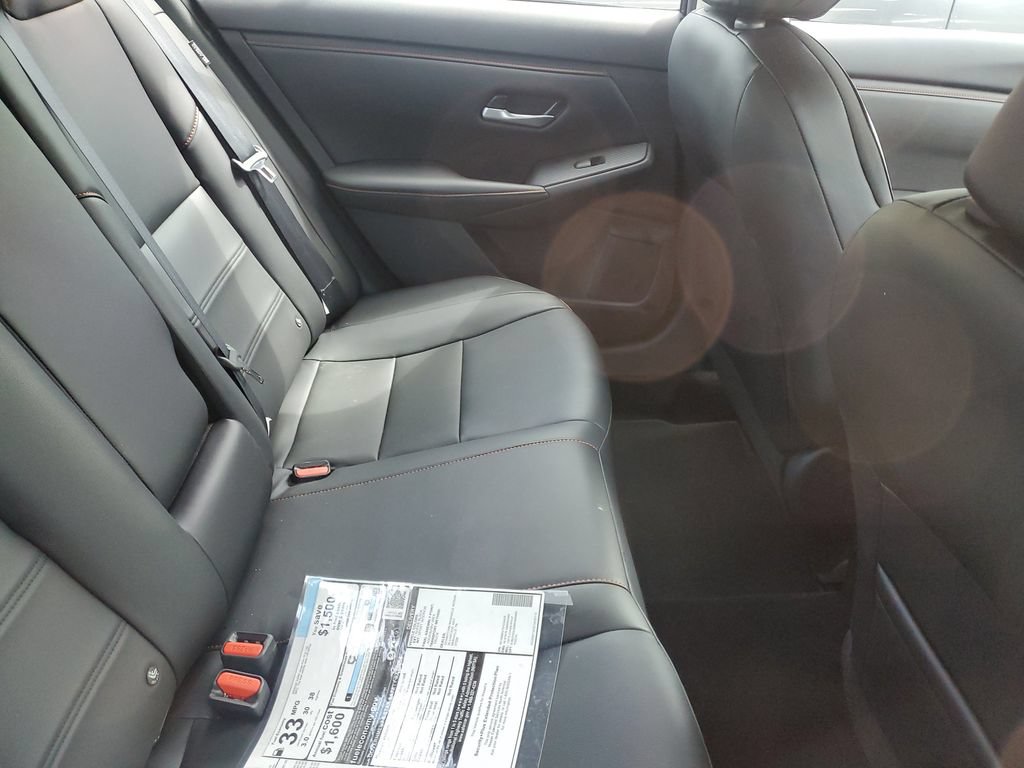 Certified 2025 Nissan Sentra SR w/ SR Premium Package FWD image 19