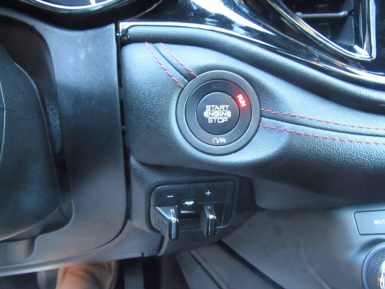 Used 2024 Dodge Durango R/T AWD/4WD image 33