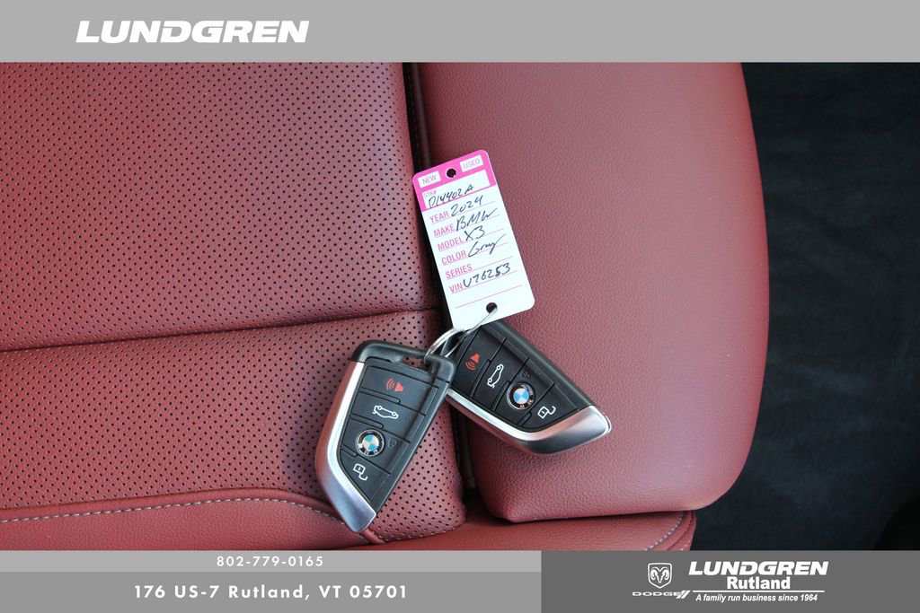 Used 2024 BMW X3 M40i w/ Premium Package image 35