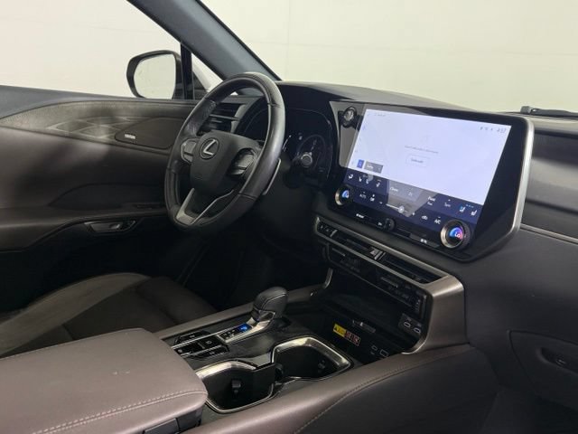 Used 2023 Lexus RX 350 FWD w/ Cold Area Package image 19