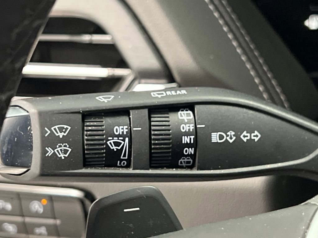 Used 2025 GMC Yukon Denali image 54