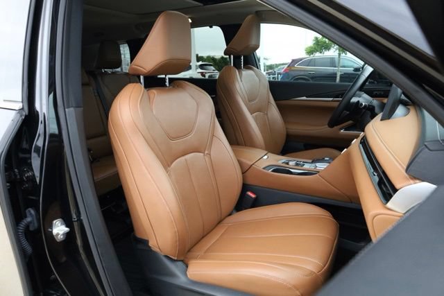 Used 2025 INFINITI QX60 Sensory w/ Vision Package AWD/4WD image 26