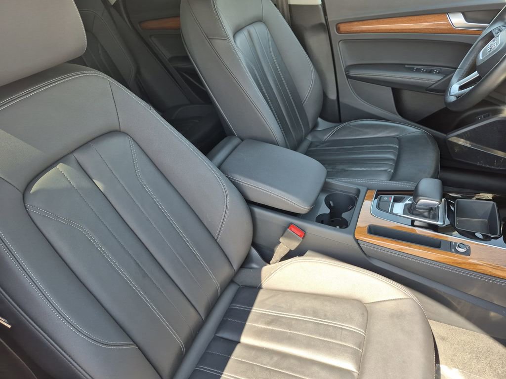 Used 2023 Audi Q5 2.0T Premium Plus image 16