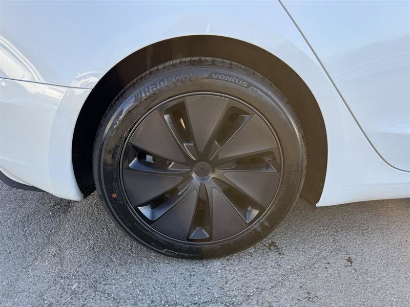 Used 2024 Tesla Model 3 Long Range AWD/4WD image 6