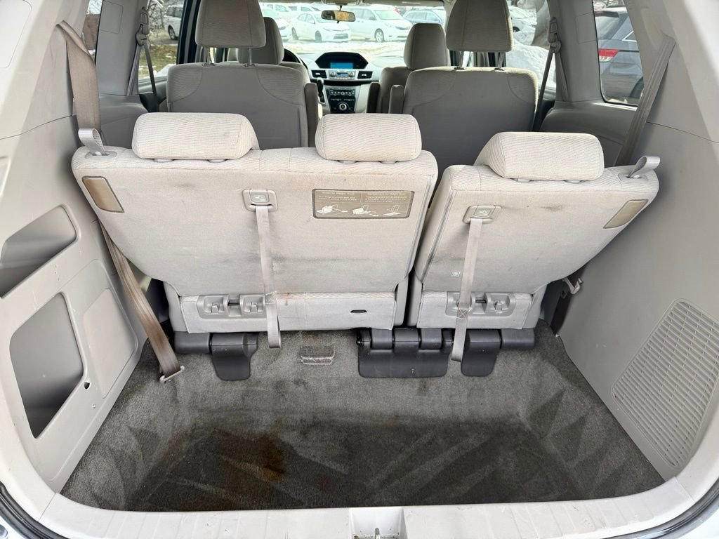 Used 2011 Honda Odyssey LX image 9