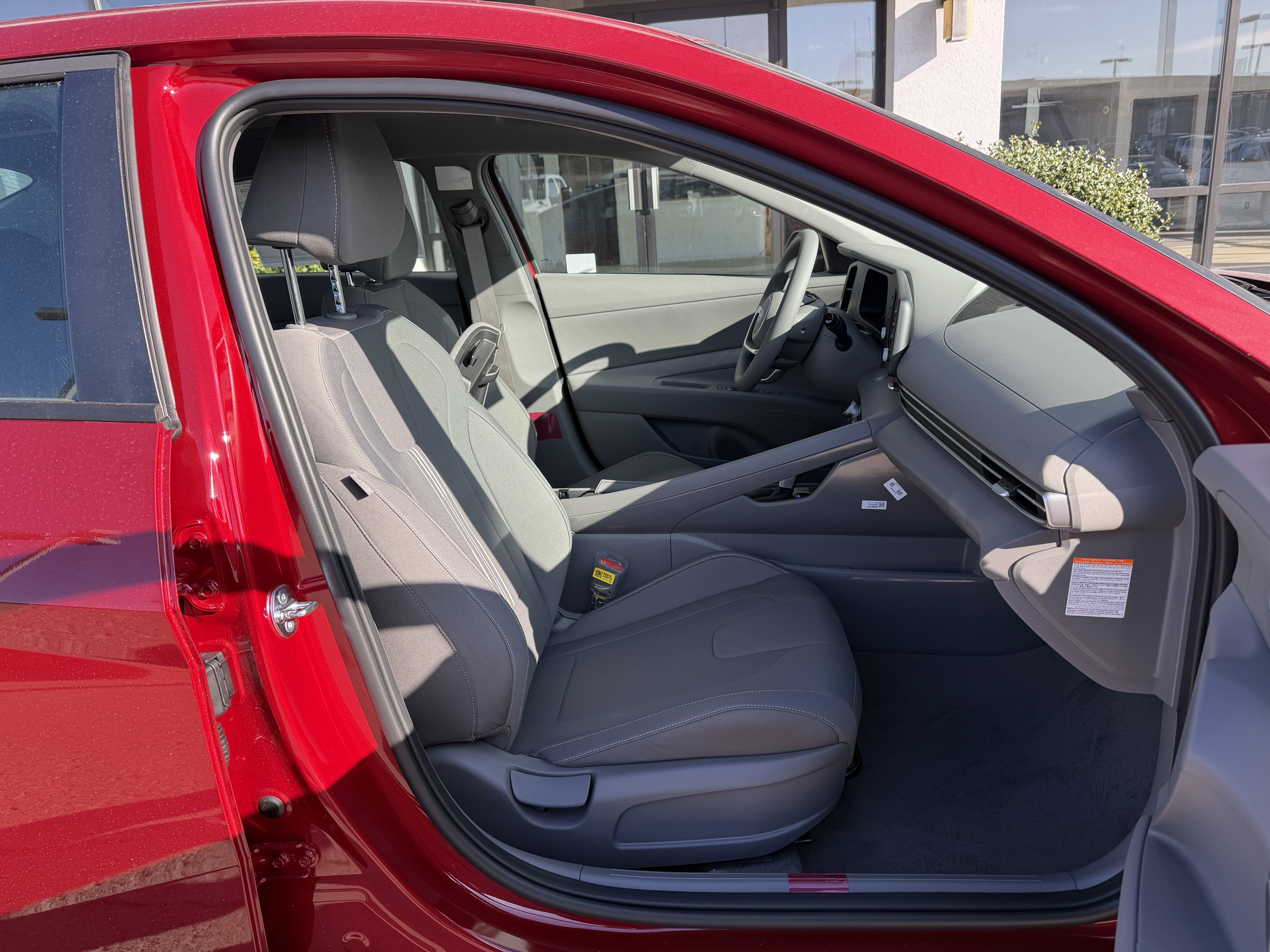 New 2026 Hyundai Elantra Hybrid FWD image 17