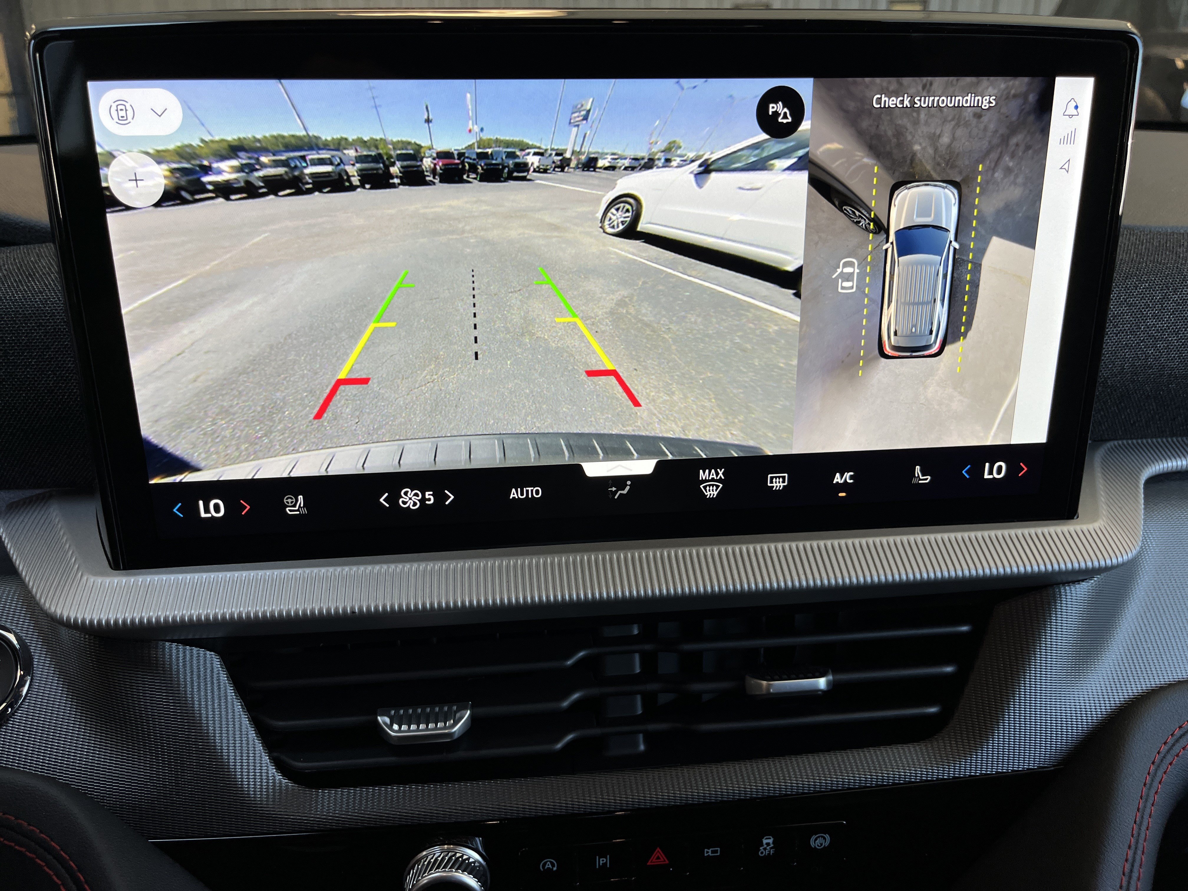 New 2027 Ford Explorer ST-Line RWD image 17
