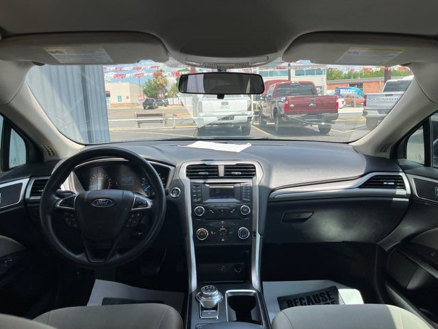 Used 2018 Ford Fusion S image 32