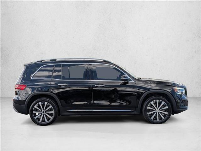 Used 2022 Mercedes-Benz GLB 250 image 4