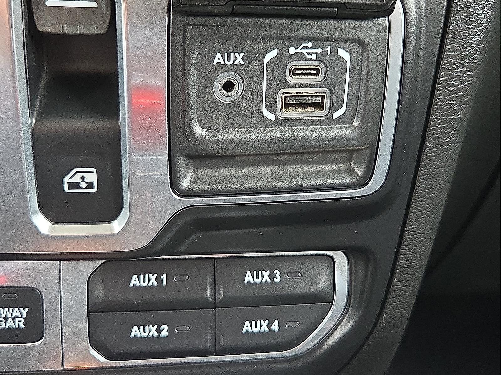 Used 2020 Jeep Wrangler Rubicon AWD/4WD image 17